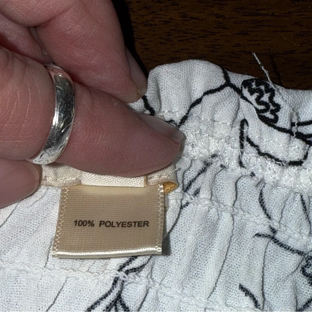 Monteau LA Smocked Puff Sleeve Crop Top White Floral Cottagecore - Picture 6 of 8